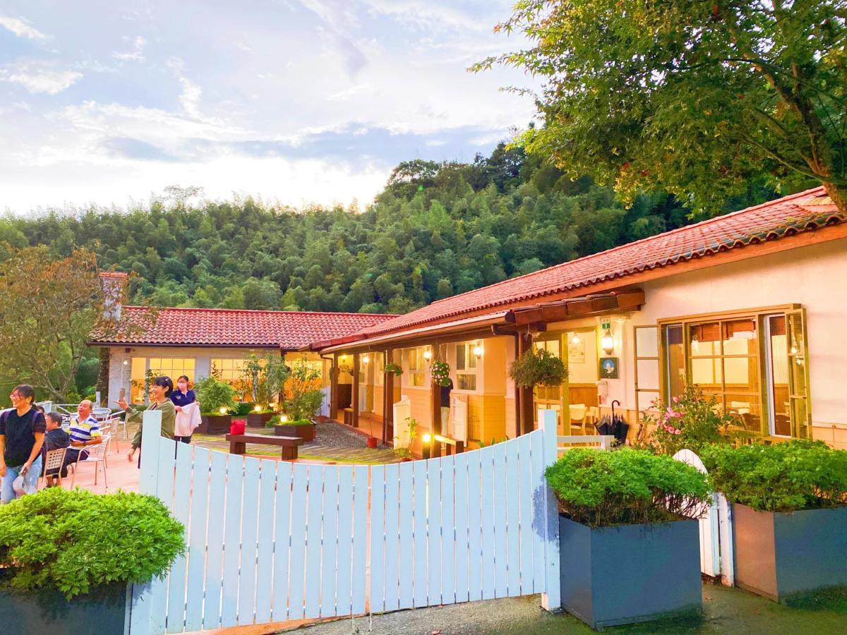 Alishan Tea Garden B&B Fenchihu Exterior photo